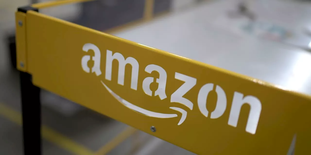 Amazon Stock Keeps Rising. AWS and Holiday Sales Remain Concerns.