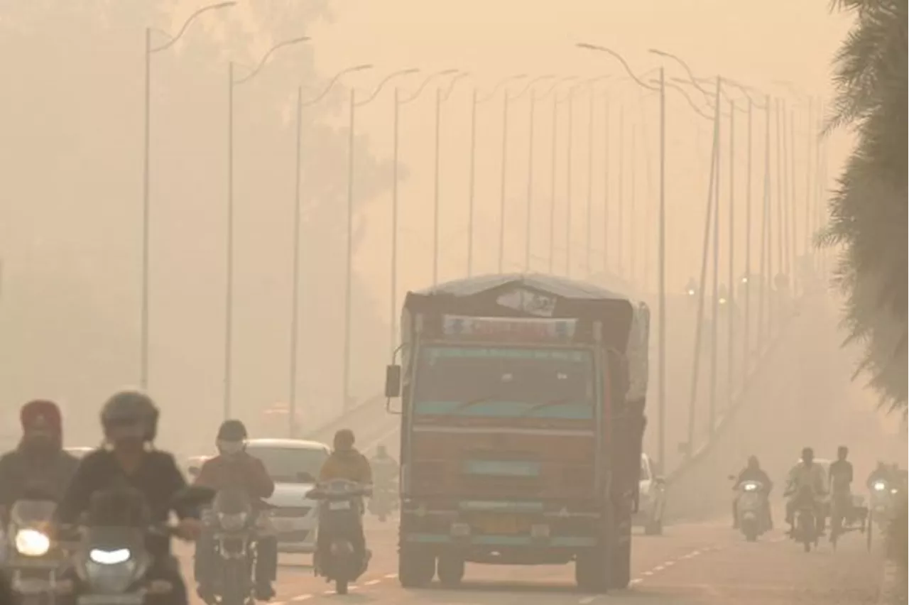 Polusi Udara di India Bikin Horor Sampai Sekolah Diliburkan