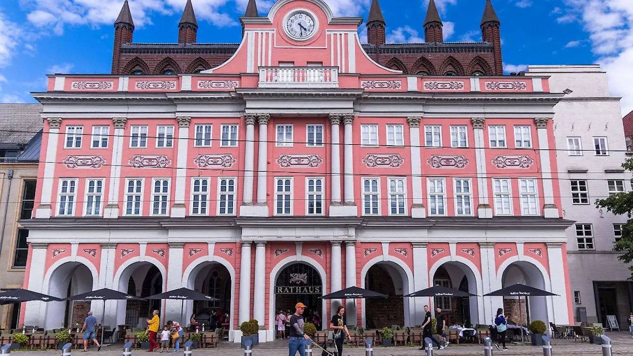 Mecklenburg-Vorpommern: Antrag für Bürgerentscheid über Kosten für neues Theater