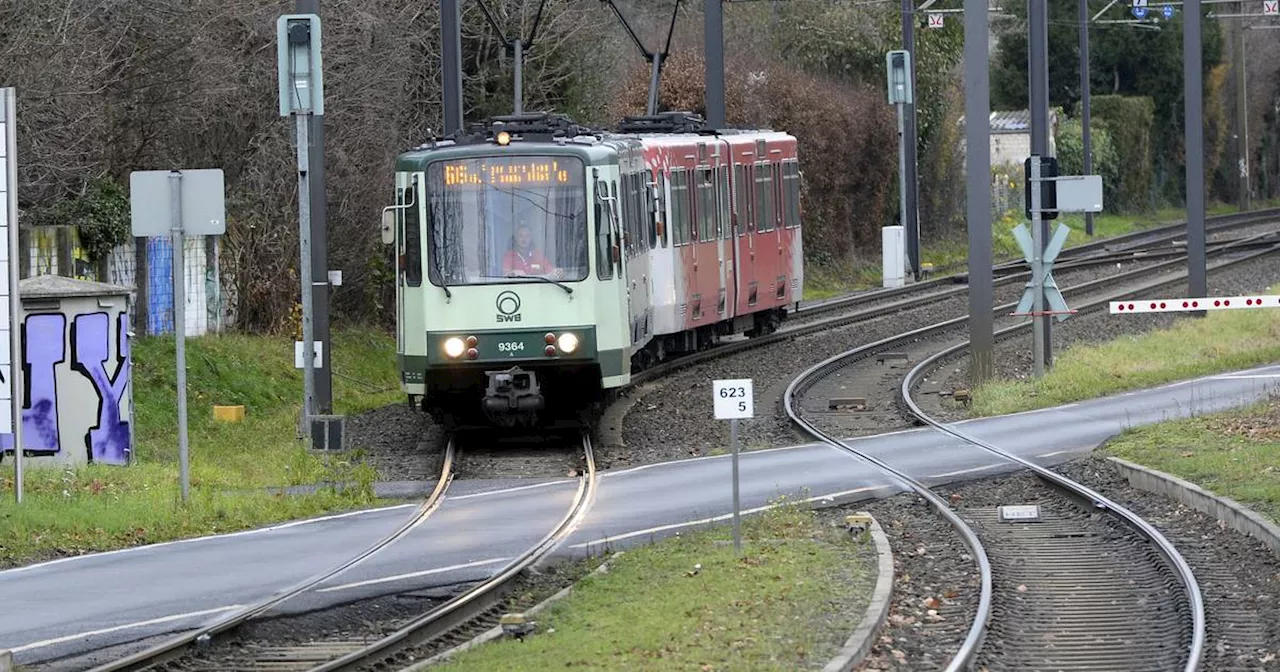 Bonner Bahn steckt in Tunnel fest: Fahrgäste berichten auf TikTok