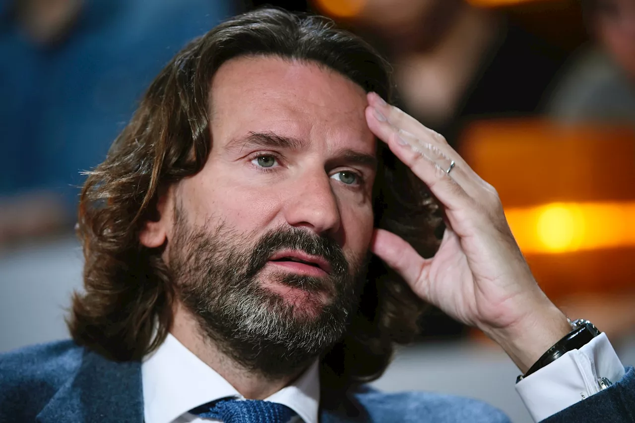 Frédéric Beigbeder : 'Avec mon stylo, je me transforme en quelqu'un de révolté'