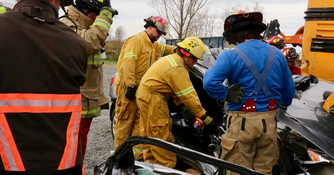 West Hants, Wolfville firefighters hone large vehicle extrication skills