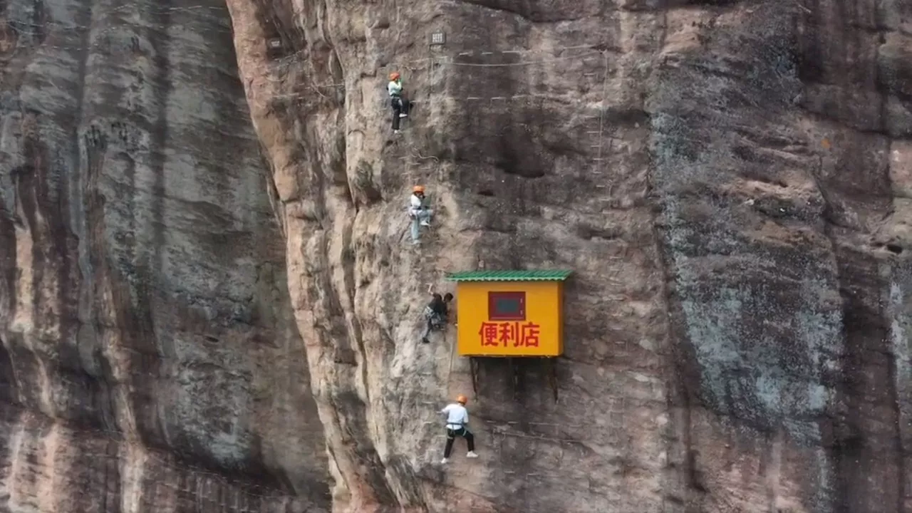 Cliff face shop in China's Hunan province dubbed 'inconvenient convenience store'