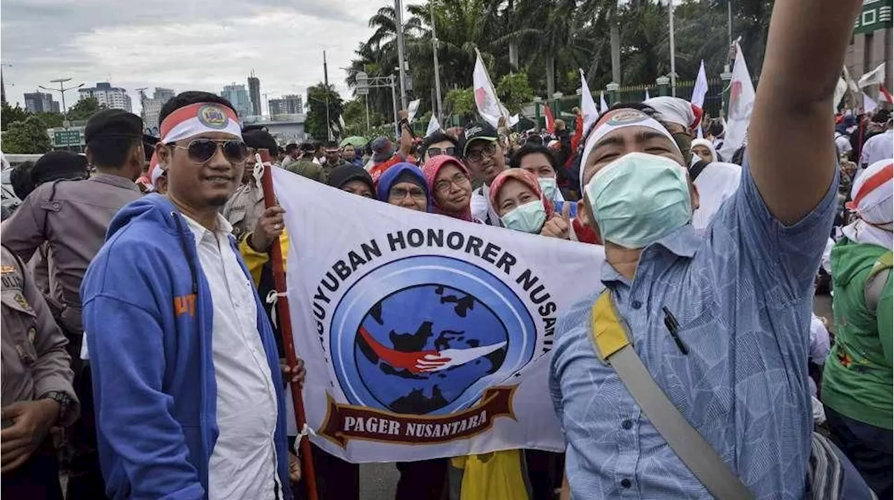 Ramai Isu PHK Massal Tenaga Kerja Honorer Usai Jokowi Sahkan UU ASN, MenPANRB Buka Suara