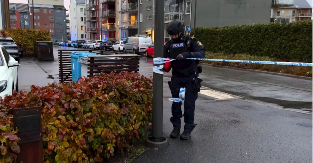 Misstänkt för grovt brott – fick okända föremålet vid sin dörr