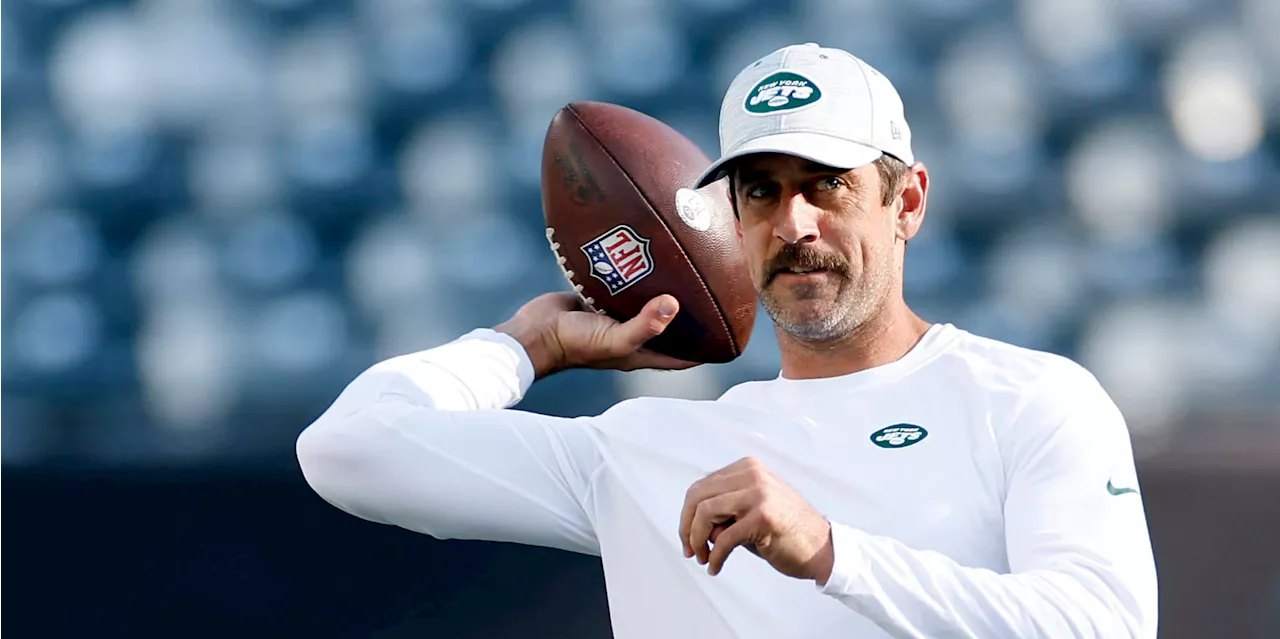 How Aaron Rodgers is helping the Jets as part-time coach, mentor and ‘positive spirit’