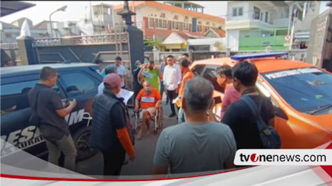 3 Pelaku Penipuan Gentong Ajaib Jalani Rekonstruksi di Rumah Korban