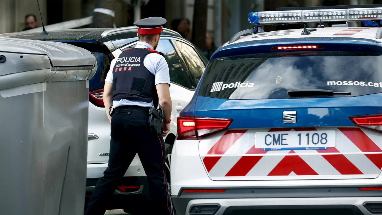 Se 'disfraza' de policía, roba de forma violenta a taxistas y atraca hoteles en Barcelona