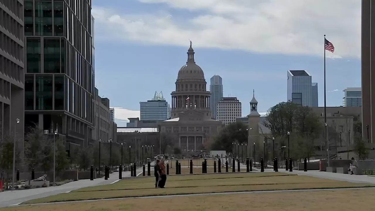 Texas House adjourns third special session without passing school vouchers or border security