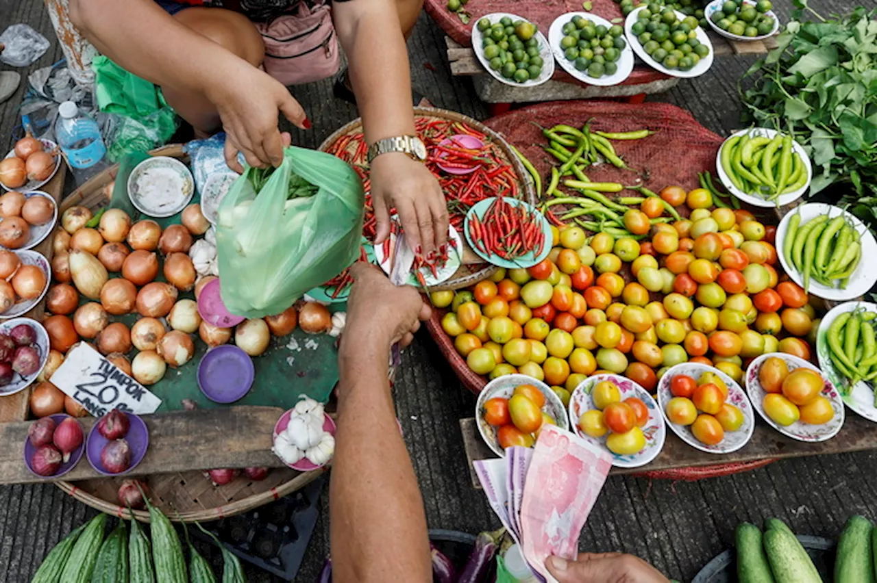 Banco del mercato a Manila: giù l'inflazione nelle Filippine