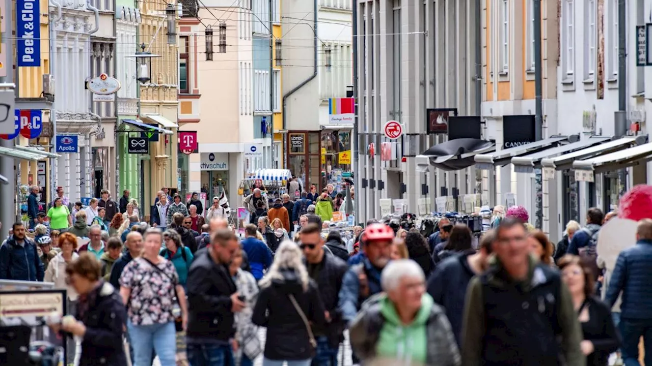 Beliebte deutsche Modekette schließt alle Filialen und Onlineshop