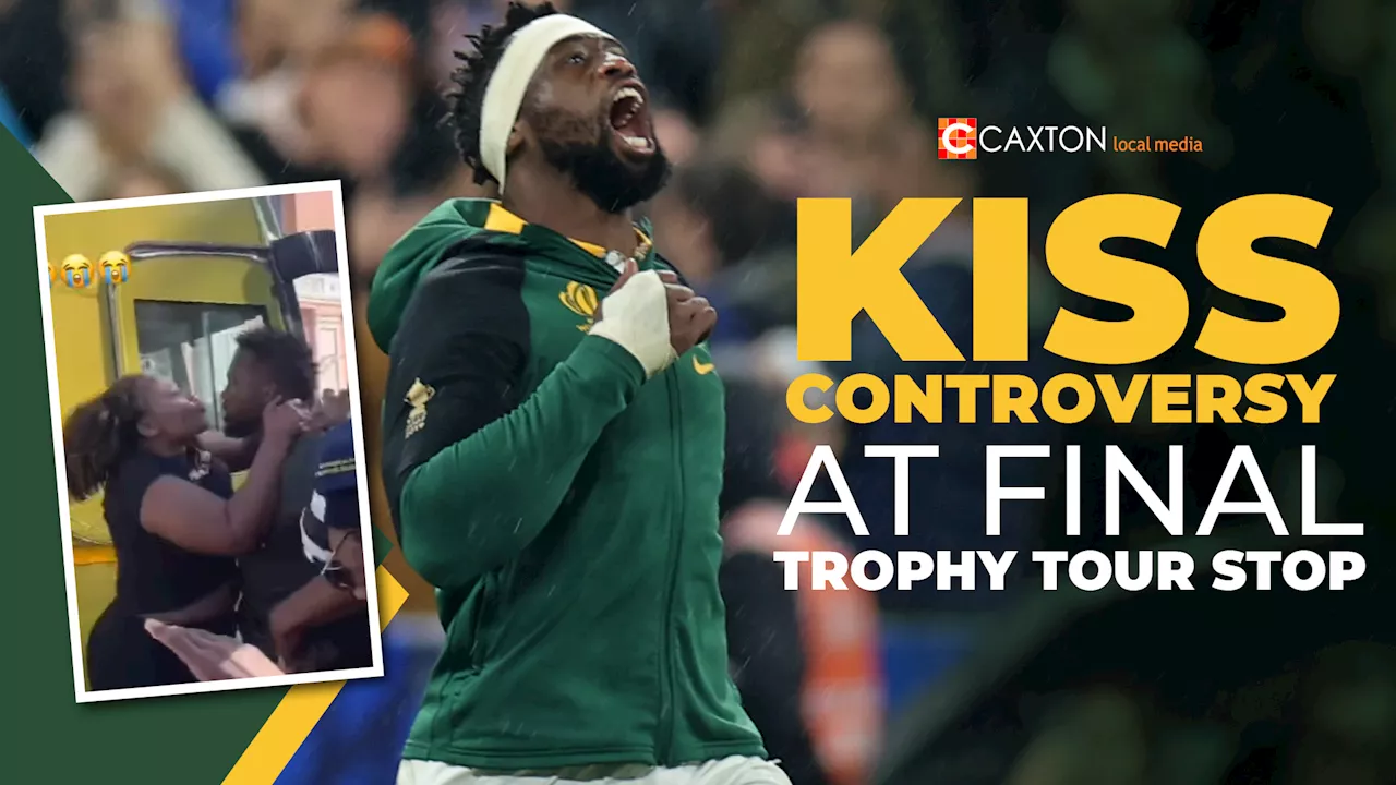 Watch: Woman jumps to kiss Siya Kolisi on last stop of Springbok victory tour