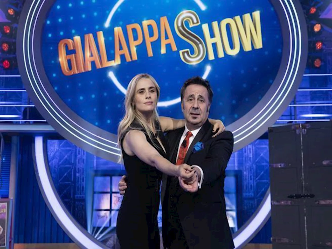 GialappaShow, le pagelle: Lundini Elton John (voto 8.5), Greta Scarano meglio quando recita (voto 5)