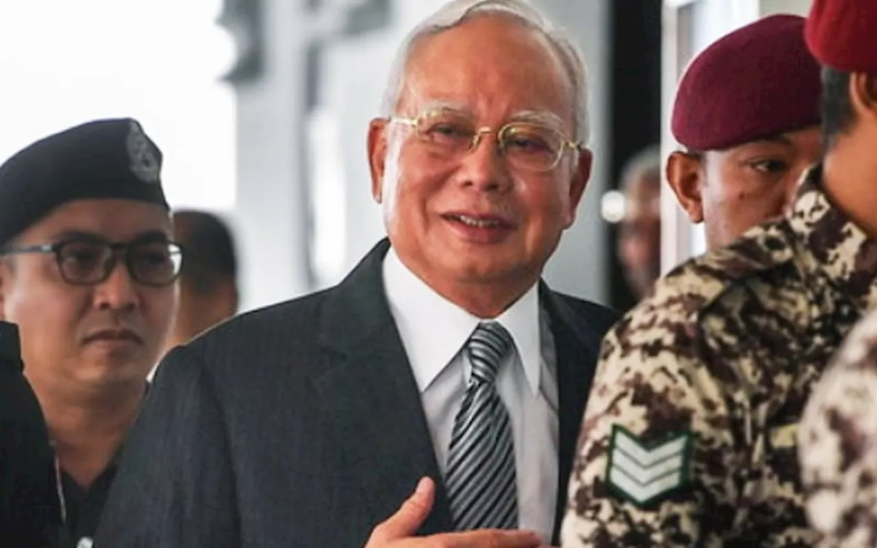 Najib belanja dana untuk politik, bukan peribadi, mahkamah diberitahu