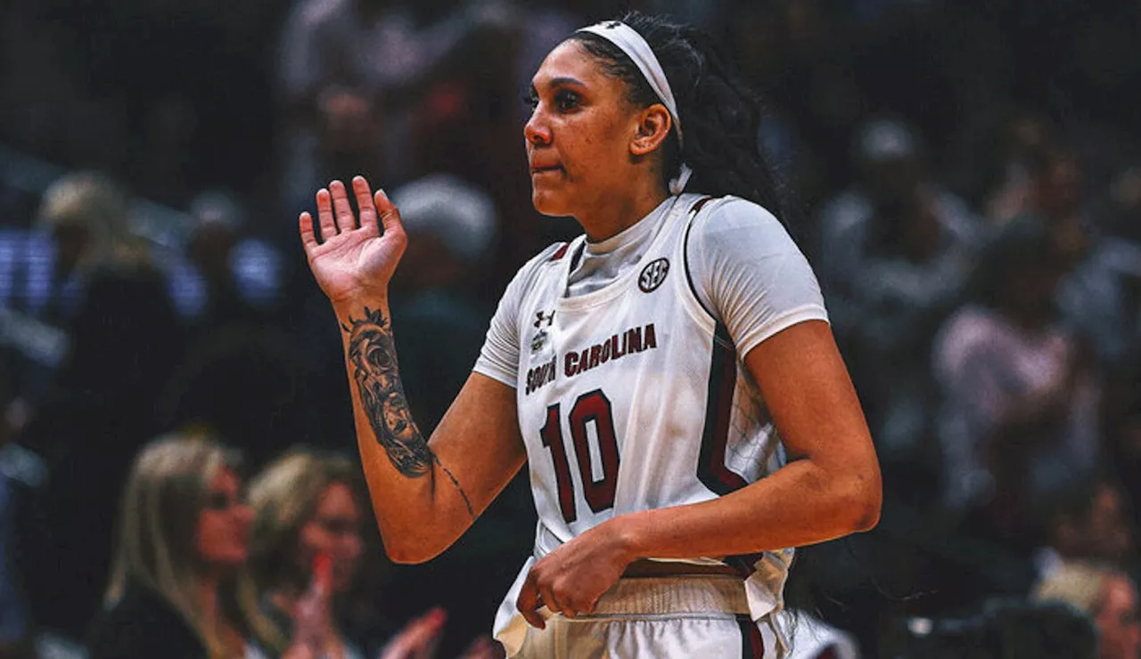 Kamilla Cardoso’s double-double helps South Carolina beat Notre Dame, 100-71