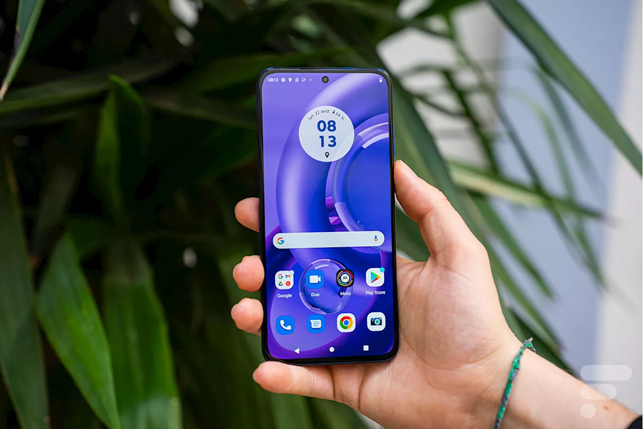 Seulement 239 € pour un smartphone 5G et compact avec écran OLED 120 Hz, qui dit mieux ?