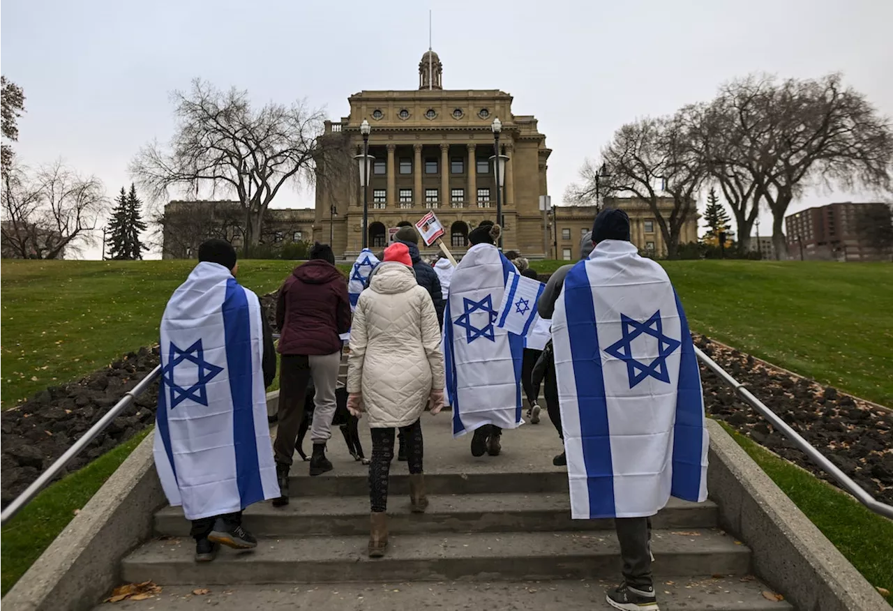 Ottawa under pressure to publish online safety bill to tackle rising antisemitism