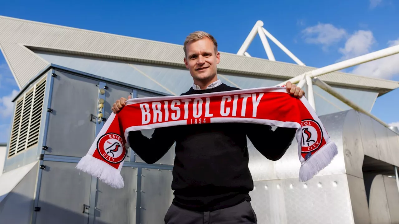 Bristol City announce Liam Manning as new head coach