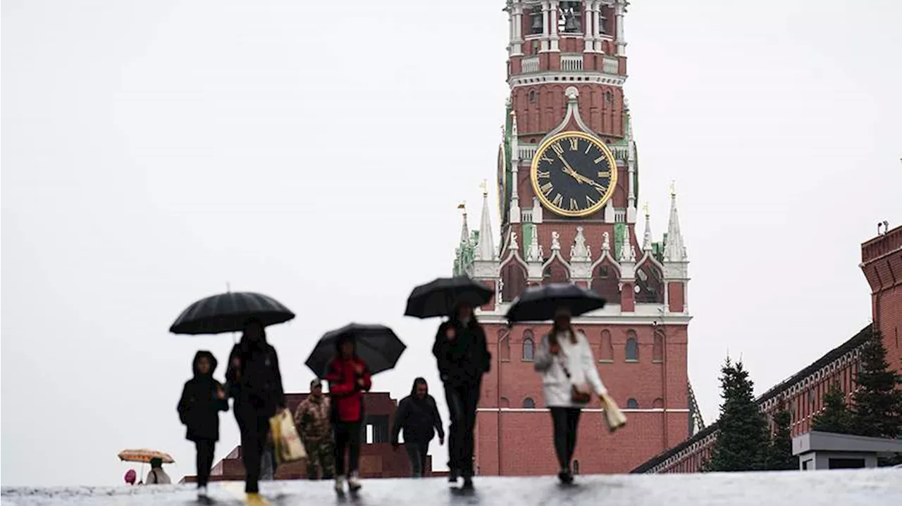 Синоптики спрогнозировали в Москве дождь и до +11 градусов 7 ноября