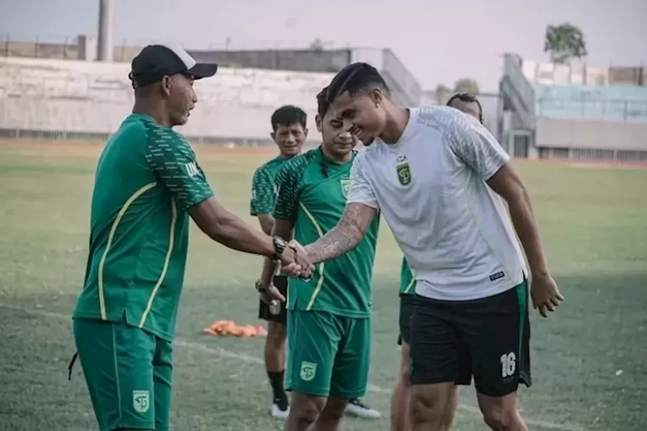 Uston Nawawi Bawa Yan Victor saat Persebaya Hadapi Barito Putera, Tapi Belum Tentu Main