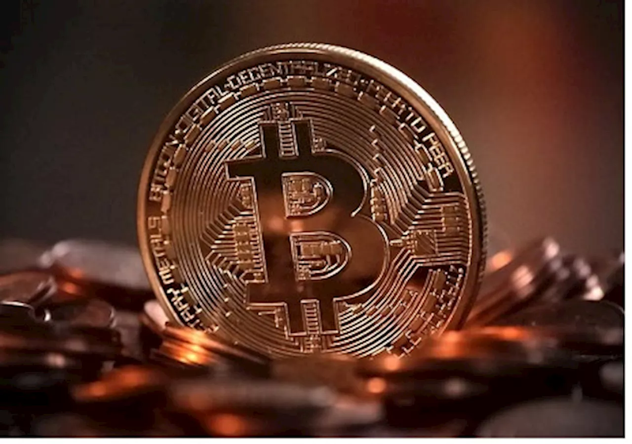 Bitcoin price holds above $34,500 as the Fed maintains a hawkish stance