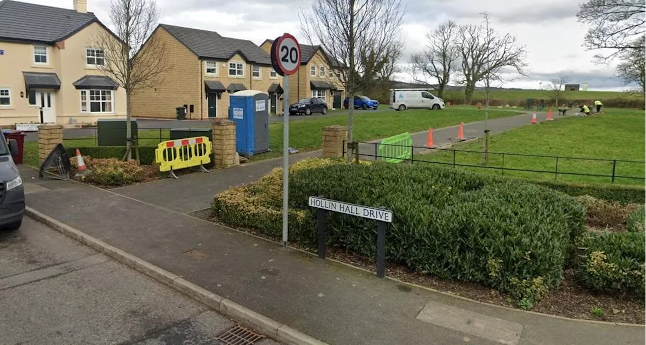 Longridge house fire sees three vehicles burst into flames on driveway