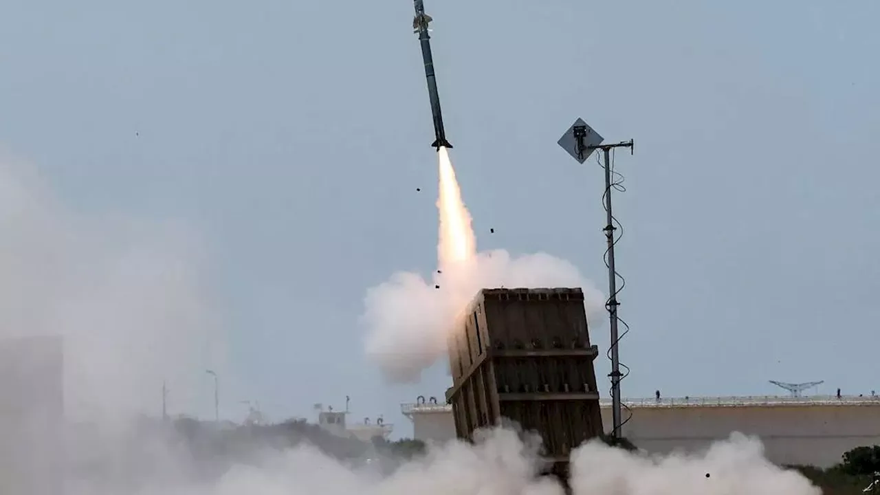 Beredar Video Iron Dome Israel Malfungsi, Rudal Malah Serang Wilayah Permukiman di Tel Aviv