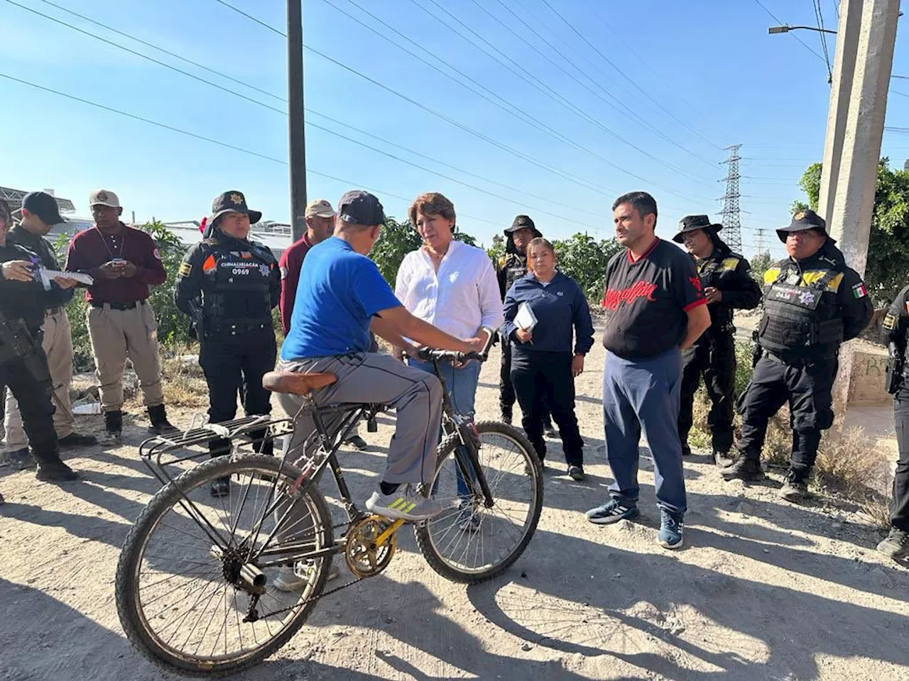 Delfina Gómez atiende caída de un puente peatonal en Chimalhuacán