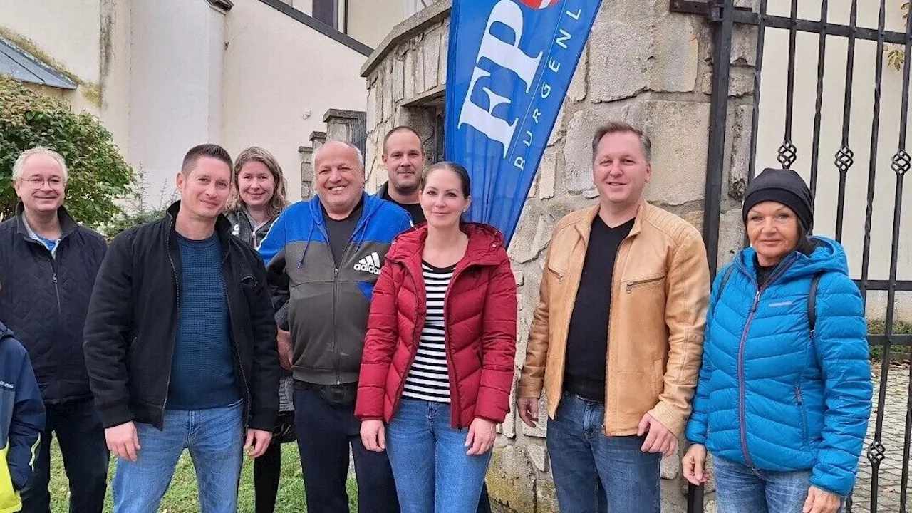 Ausflug der FPÖ Bruckneudorf führte in Kirche und Villa