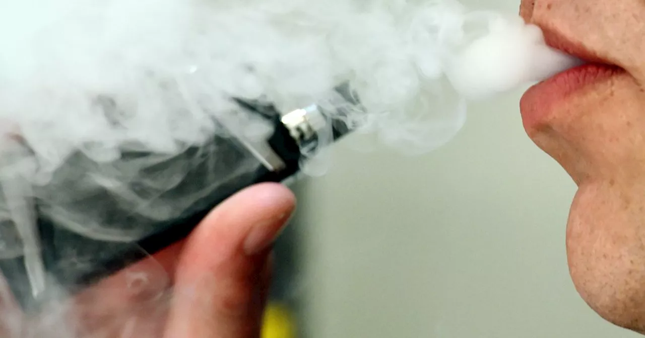 Vapers say they'd 'go back to smoking' if disposables are banned