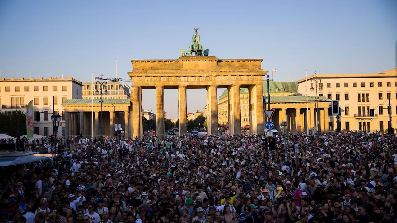 Berlin & Brandenburg: 'Rave The Planet' zieht im August wieder durch Berlin