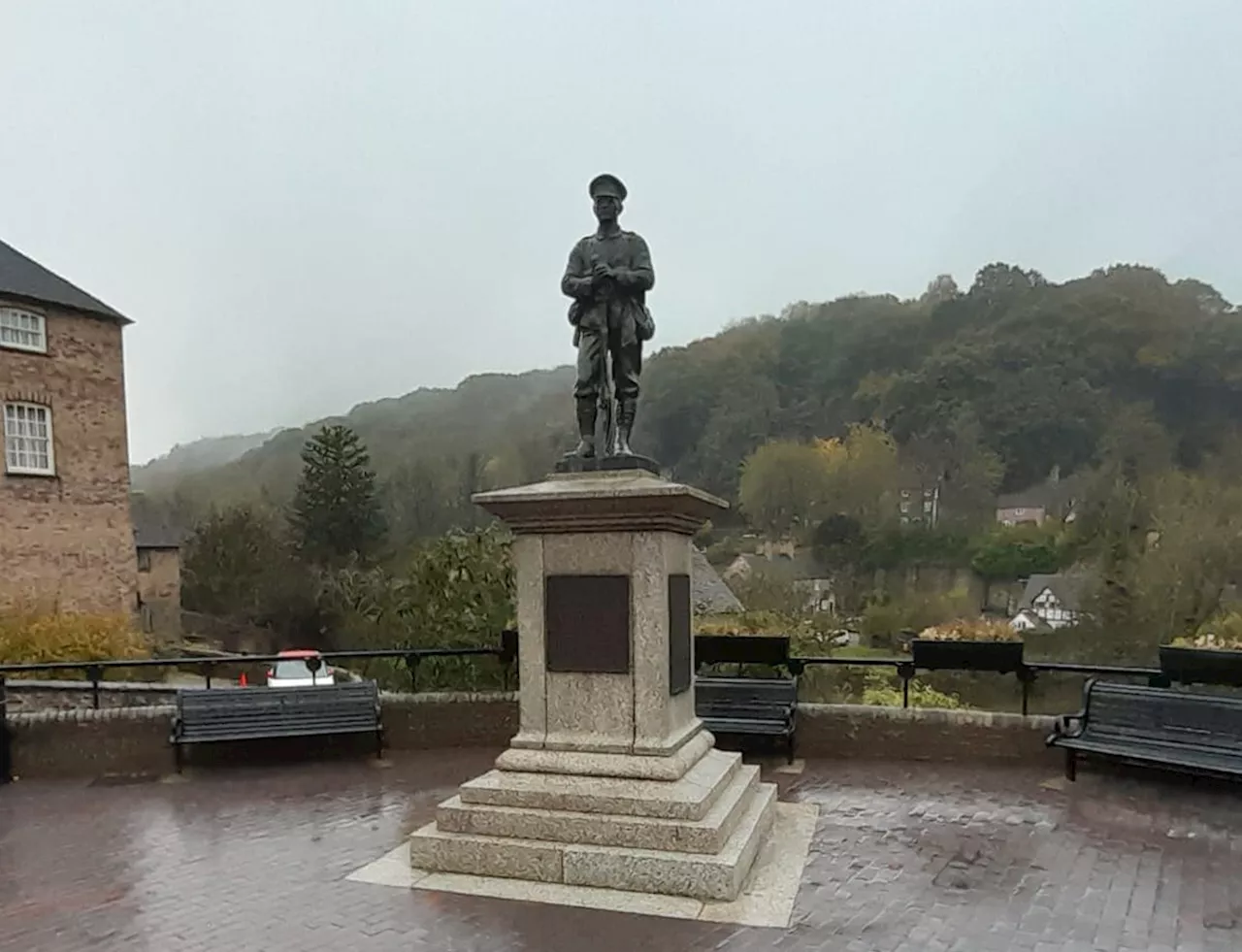 Telford and Wrekin war memorials given final clean up for Remembrance Sunday