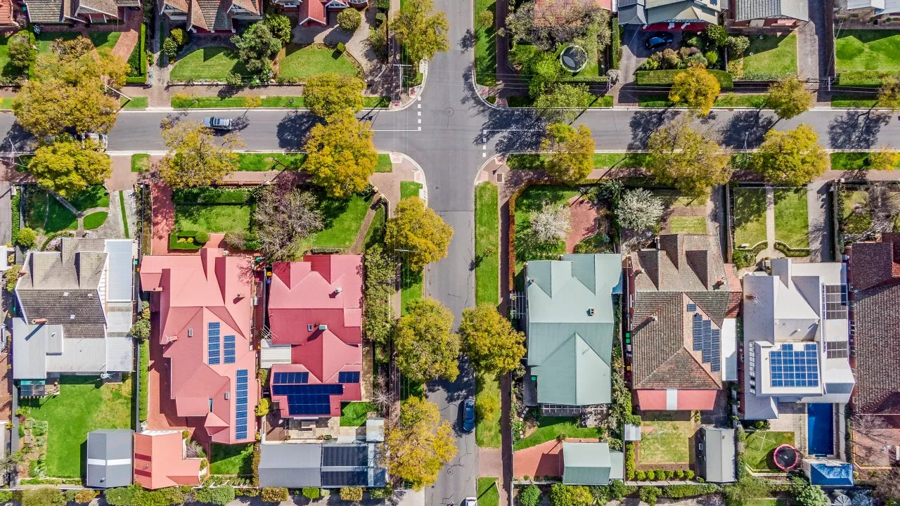 Aussie home buyers now need to earn twice the national income