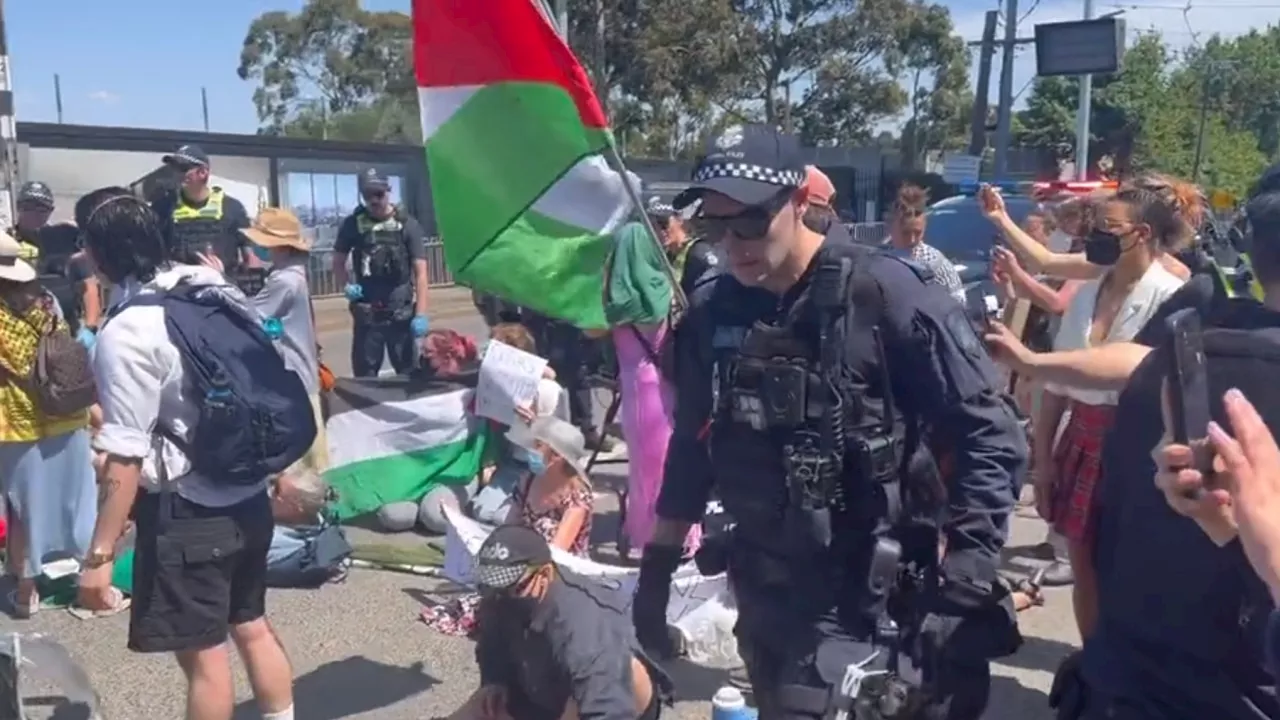 Chaos erupts at Melbourne Cup as pro-Palestine activists block roads