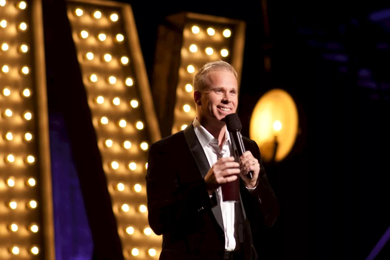 Comedian Gerry Dee to perform at Memorial Gardens