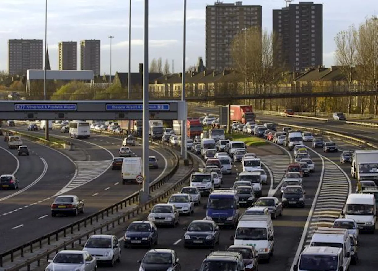 M8: Major road near Scottish airport closed due to fire