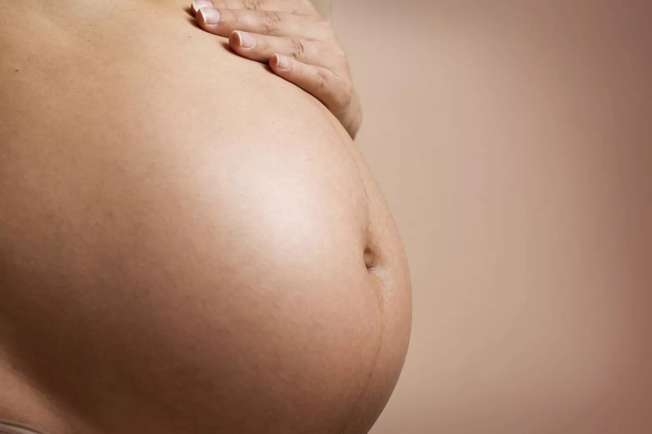 ‘Tragic outcomes’: B.C. regulator warns against using unauthorized midwives