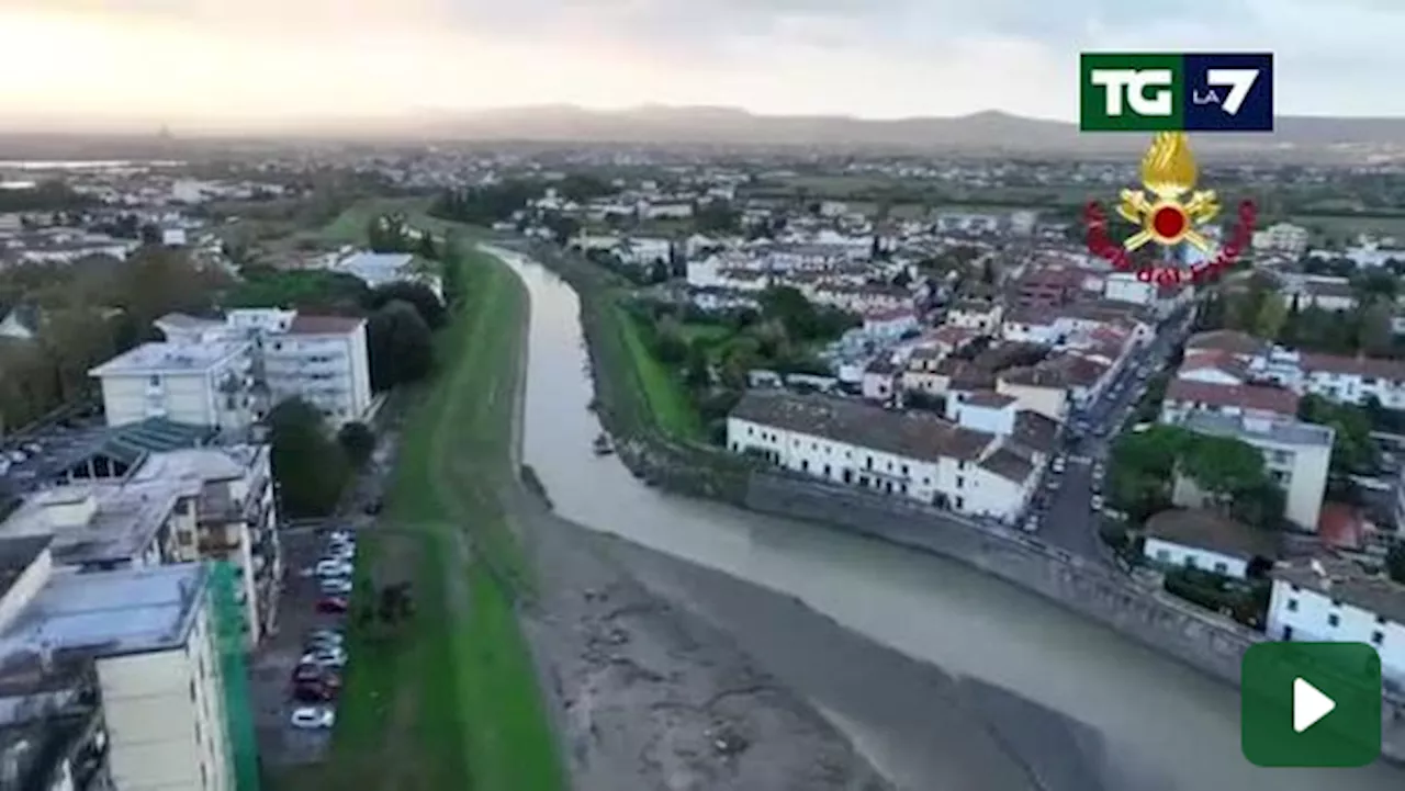 Campi Bisenzio, le impressionanti immagini dell'alluvione vista dall'alto