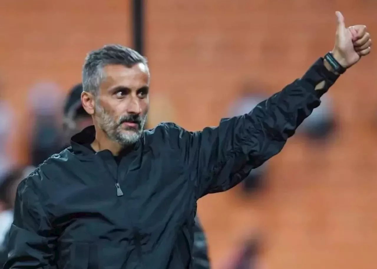 Why Pirates mentor Riveiro is unfazed by fan opinions