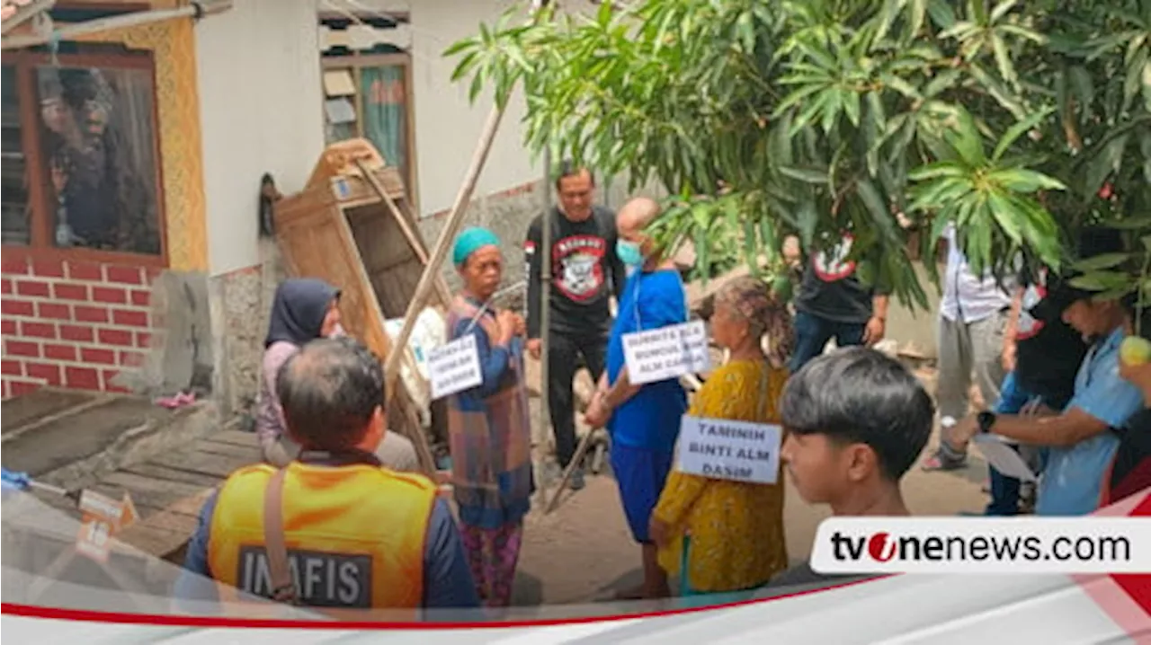 Isak Tangis Keluarga Warnai Jalannya Rekonstruksi Adik Bunuh Kakak Kandung, Pelaku Jalani 41 Adegan