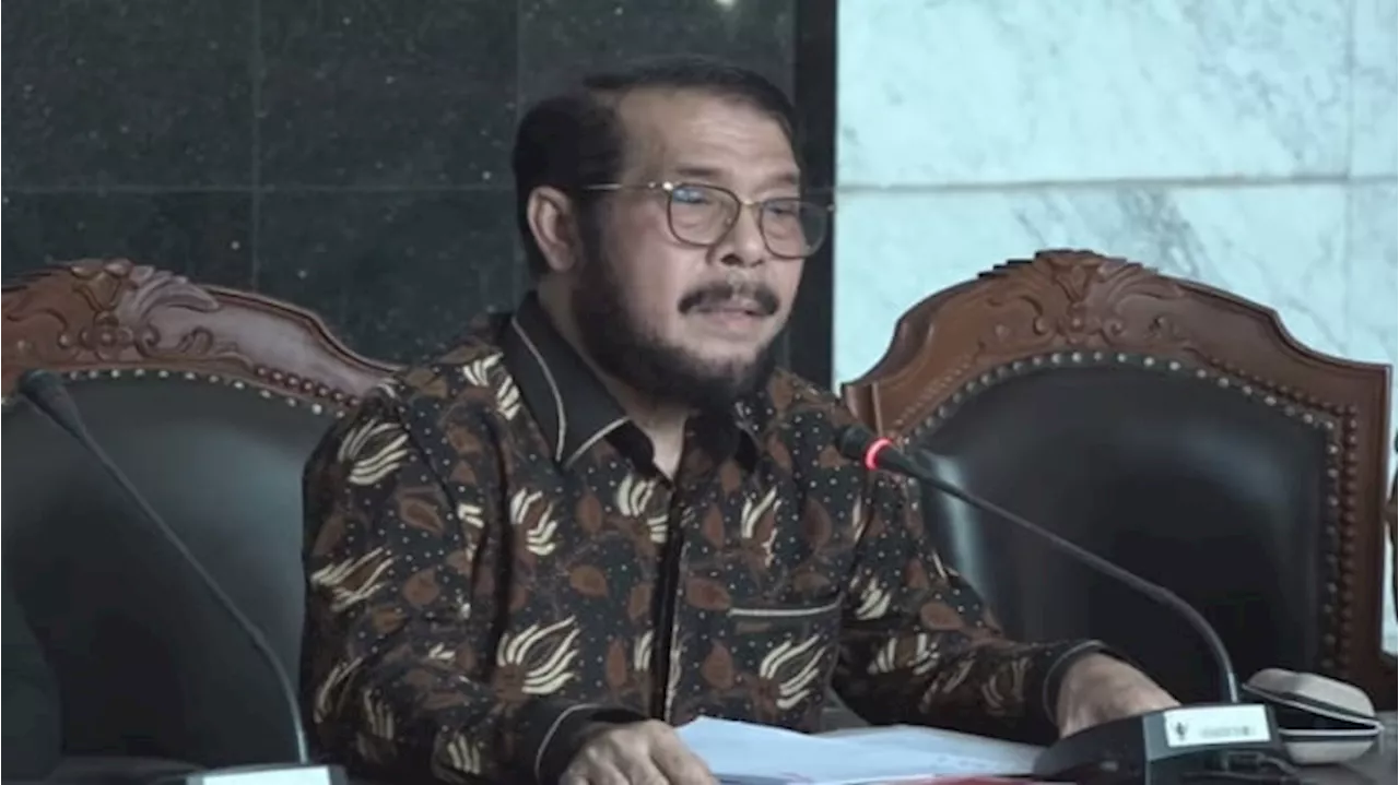 Beda Pendapat, Anggota MKMK Bintan Saragih Minta Anwar Usman Diberhentikan dengan Tidak Hormat