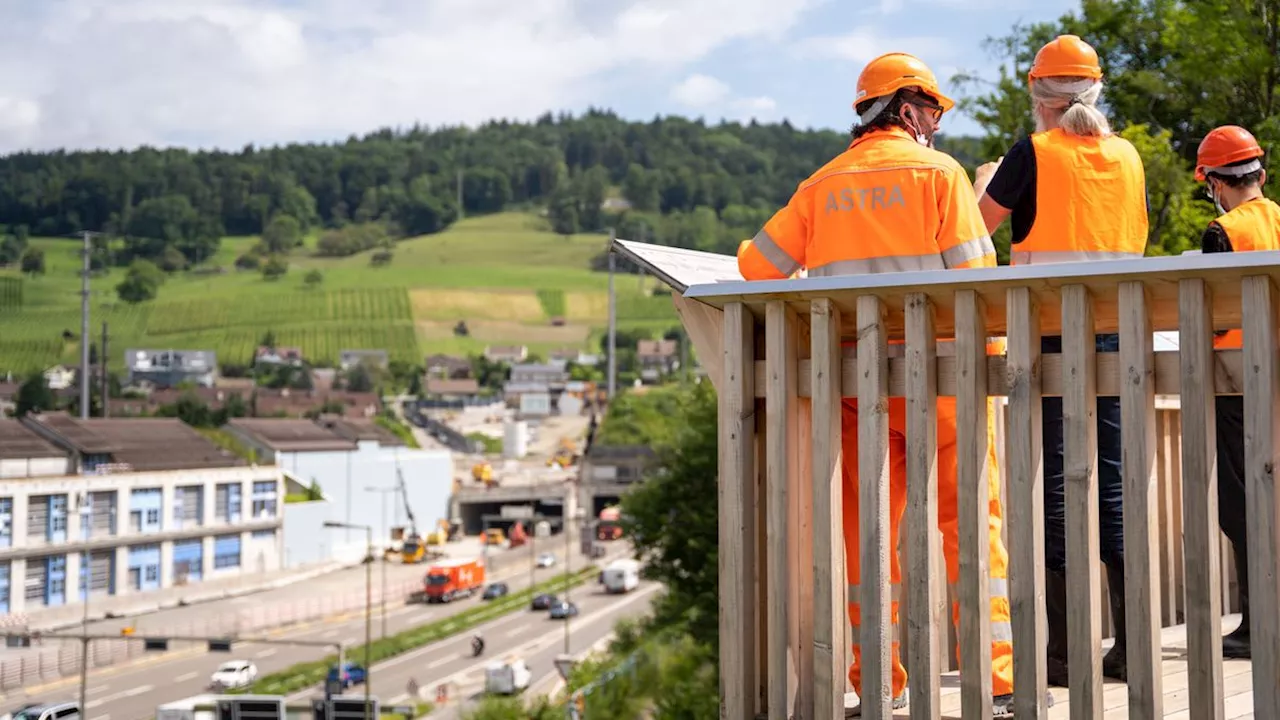 2024: So hoch steigt der Lohn in deiner Branche