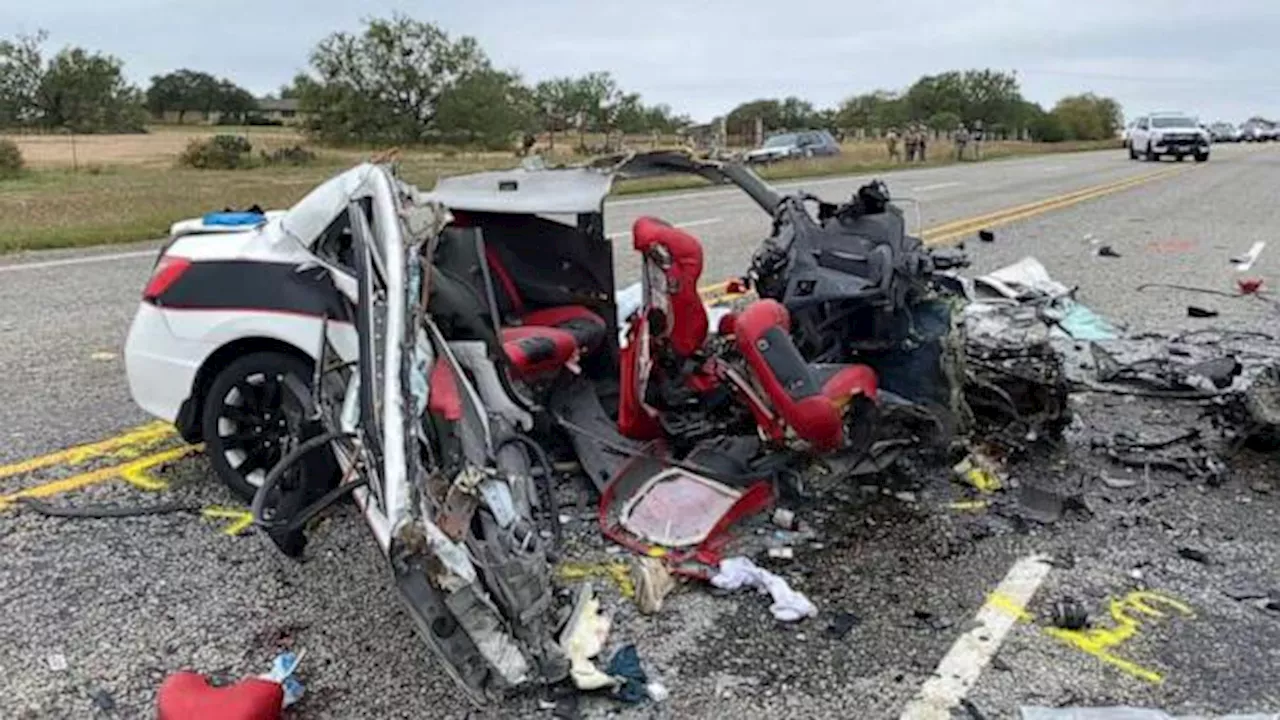 7 killed in head-on crash involving suspected migrant-smuggling vehicle: Texas DPS