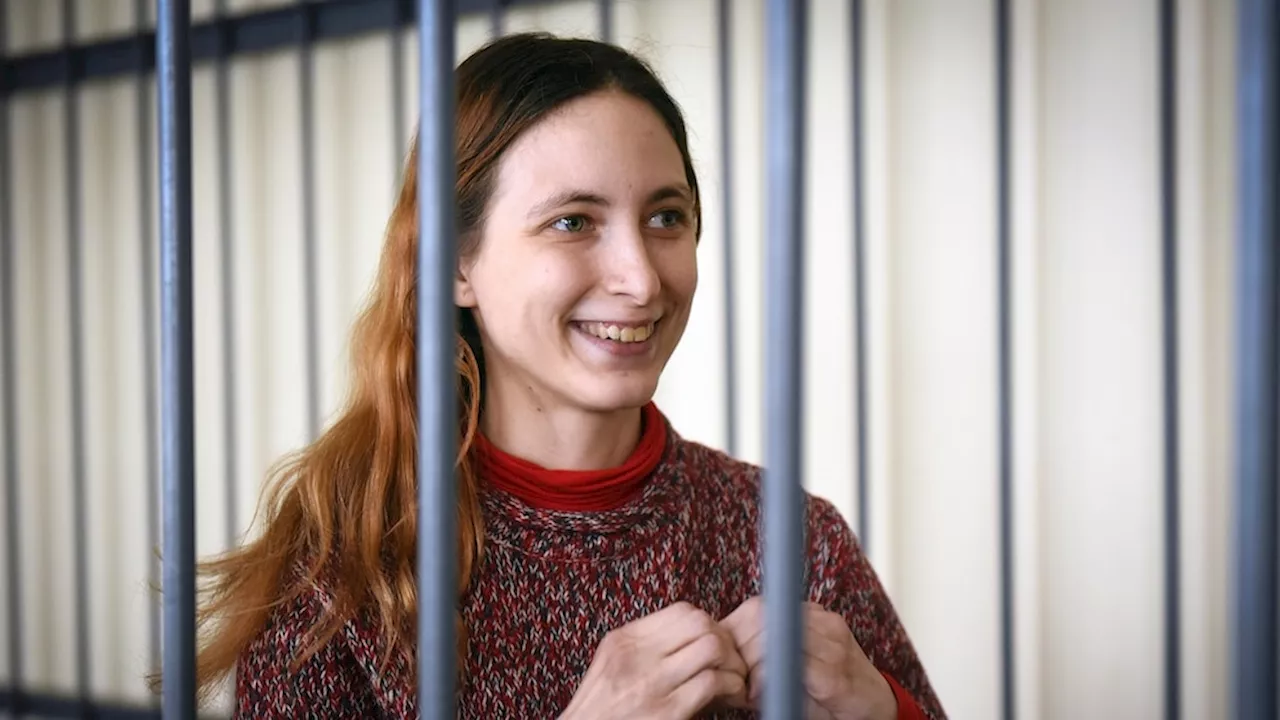 Russia seeks an 8-year prison term for artist who protested the war in Ukraine