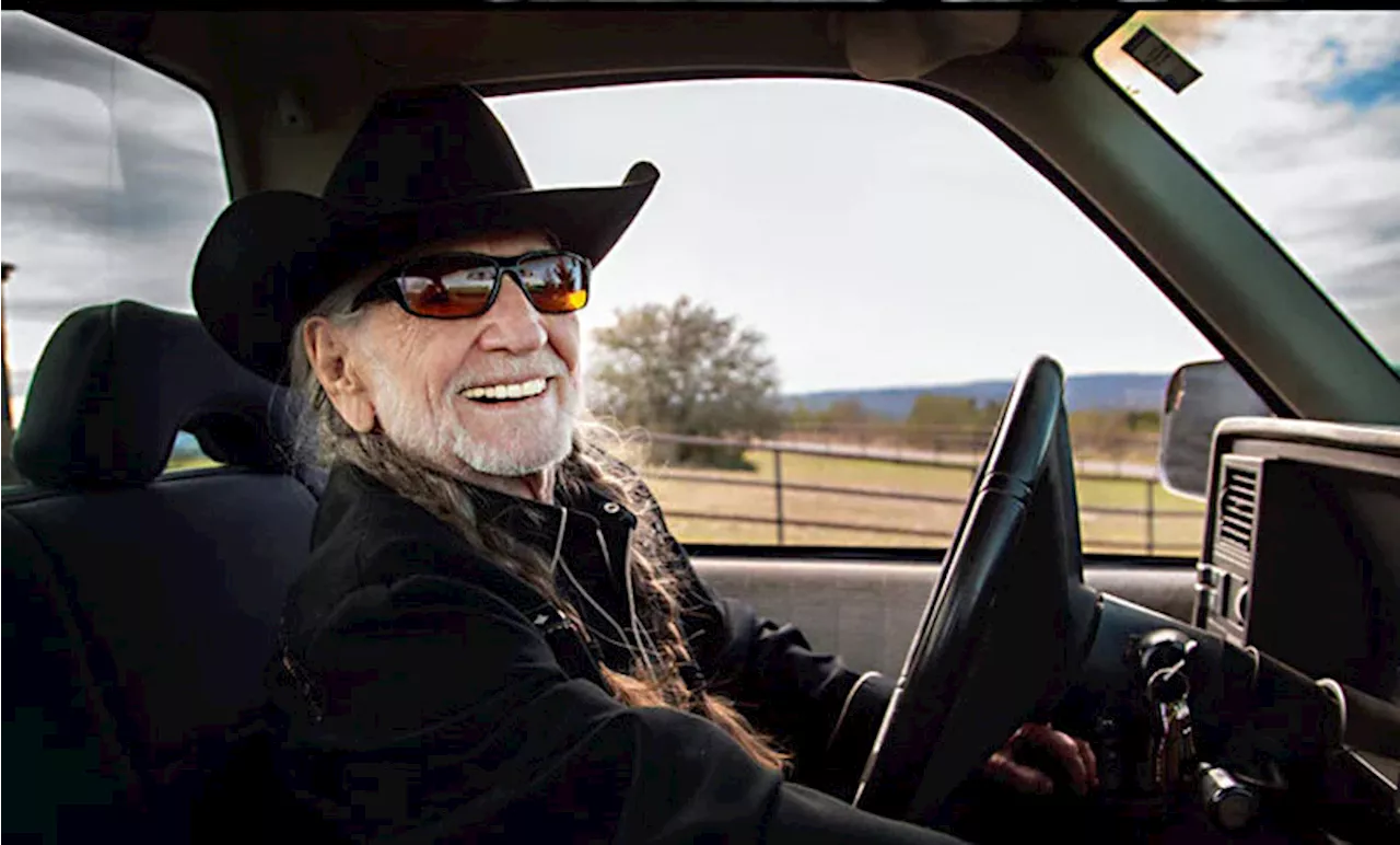 How to Watch Willie Nelson’s Friday Hall of Fame Induction, and More Music News