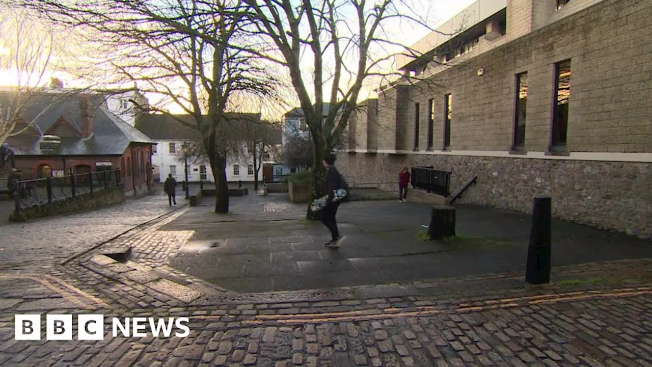 Plymouth city square to lose slave trader name