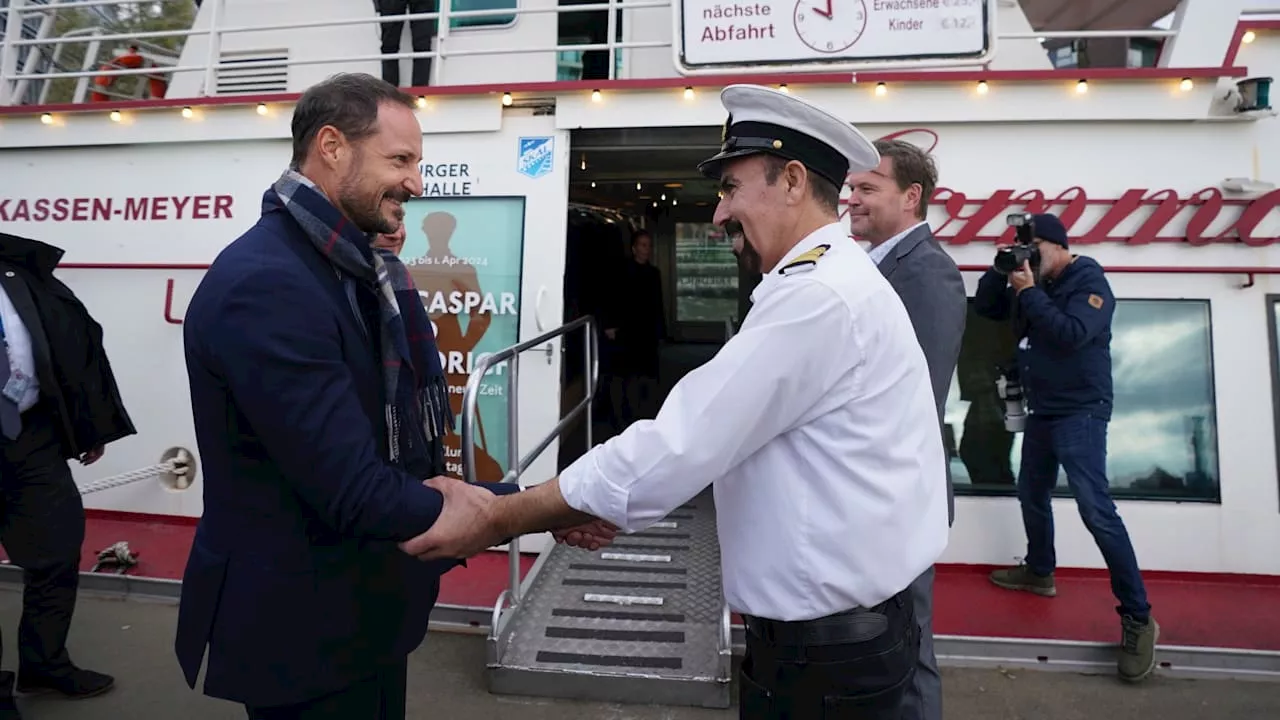 Norwegen-Prinz auf Besuch: Darum hatte Haakon Pech mit Hamburgs Frauen