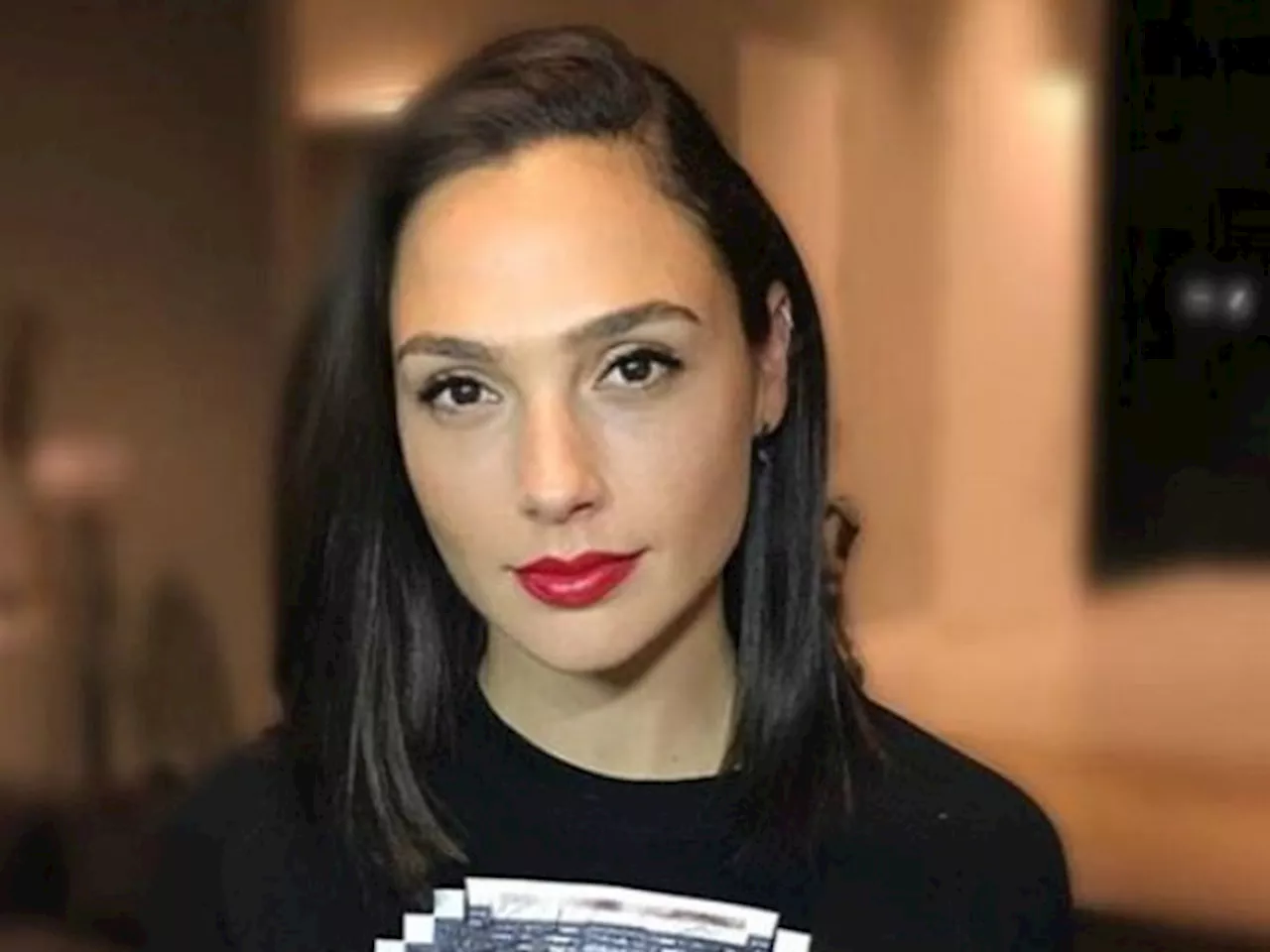 Pro-Terror ‘Jewish’ Group Wants to Stop Gal Gadot from Showing Hamas Atrocities