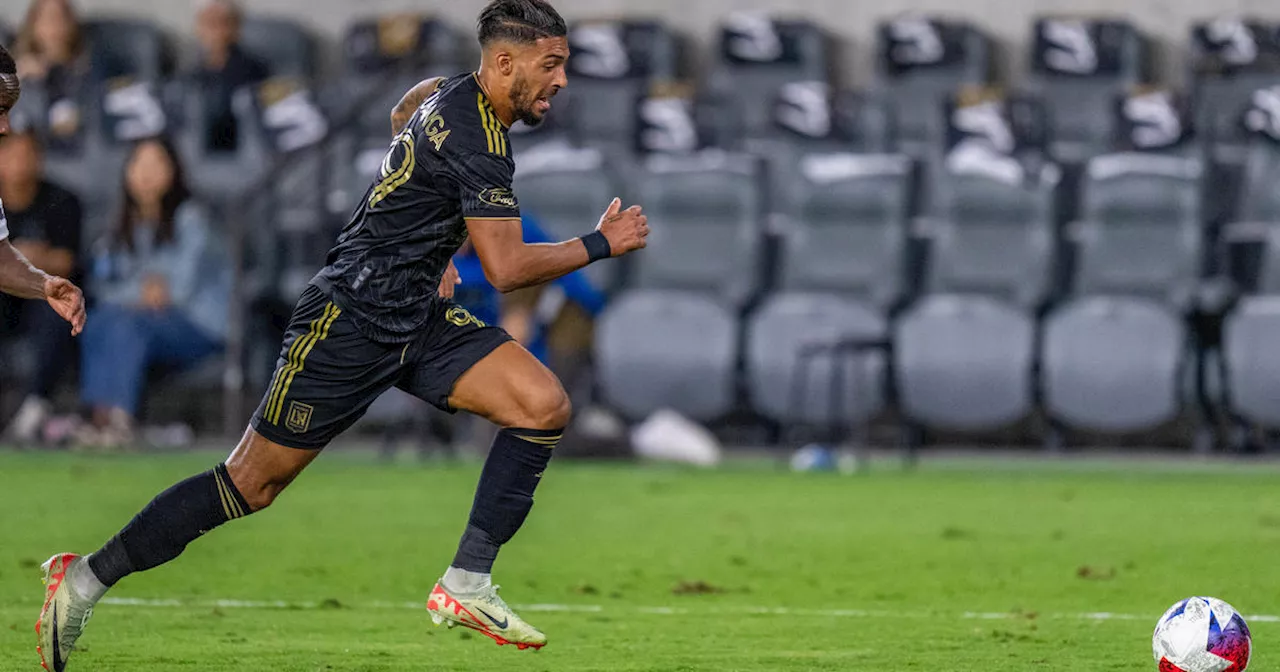 Bouanga, Crépeau spark LAFC to 1-0 victory, first-round sweep of Whitecaps