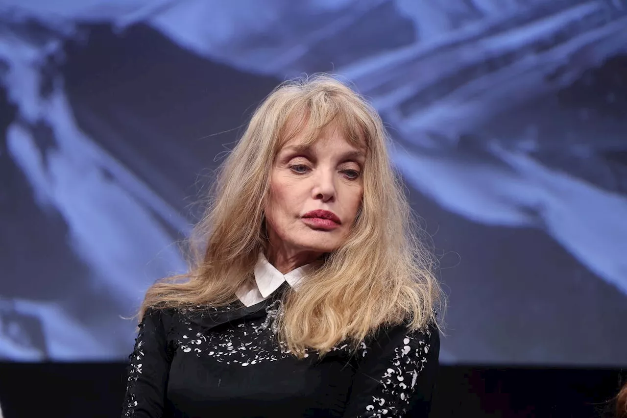 « Il a un côté diabolique » : Arielle Dombasle, très crue, un témoignage troublant dévoilé